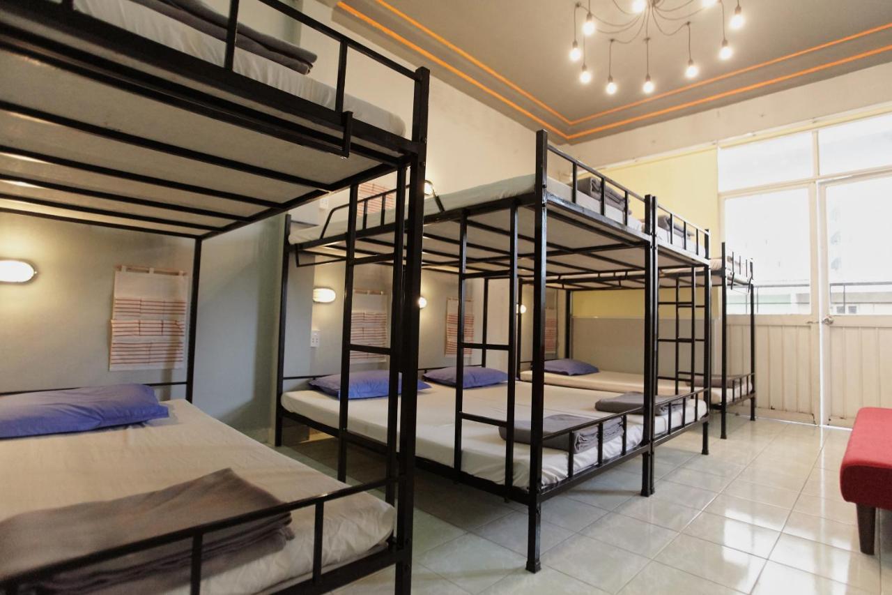 Dream Station - Saigon Hostel 胡志明市 外观 照片