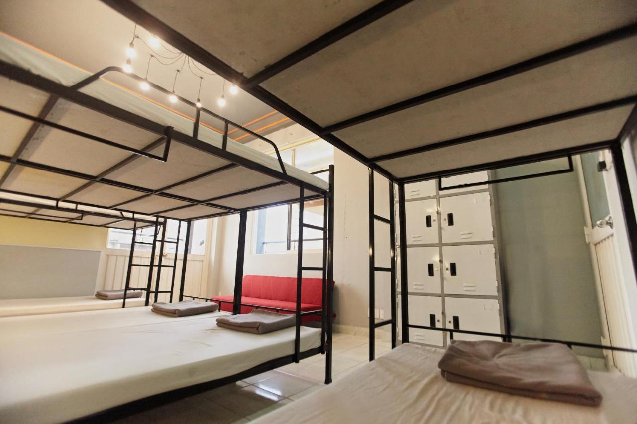 Dream Station - Saigon Hostel 胡志明市 外观 照片